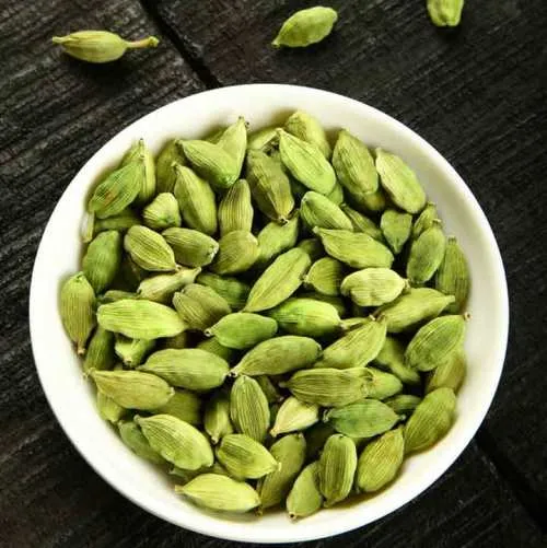 Cardamom Essential Oil 3